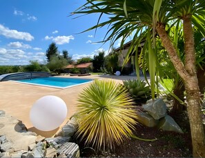 Pool - Gîte for 4: “La Cour de la Forêt” with Pool and Private Terrace (SAINT MARS DE COUTAIS)
