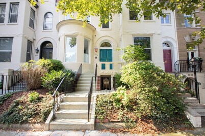 2 bedroom sanctuary in the middle of Washington DC