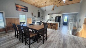 Dining - Sea You Soon: Screened Porch, Fenced Yard, Pet-Friendly (Ocracoke)