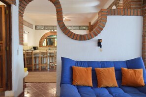TV, books - Casita Margarita Bucerias (Bucerías)