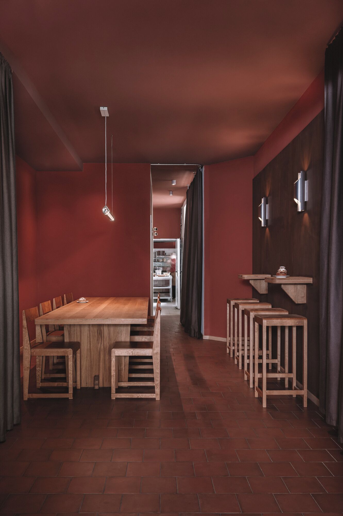 Bữa sáng kiểu Âu hàng ngày (10 EUR/mỗi người) 