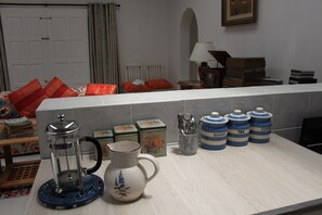 Interior - Comfortable Off-Grid Home with Nostalgic Furnishings (JOHANNESBURG)