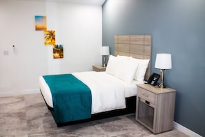 Standard Single Room, Hill View | Blackout curtains, soundproofing, iron/ironing board, free WiFi - Turks and Caicos Airport Hotel (Providenciales)