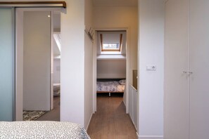 2 多间卧室、WiFi、床单