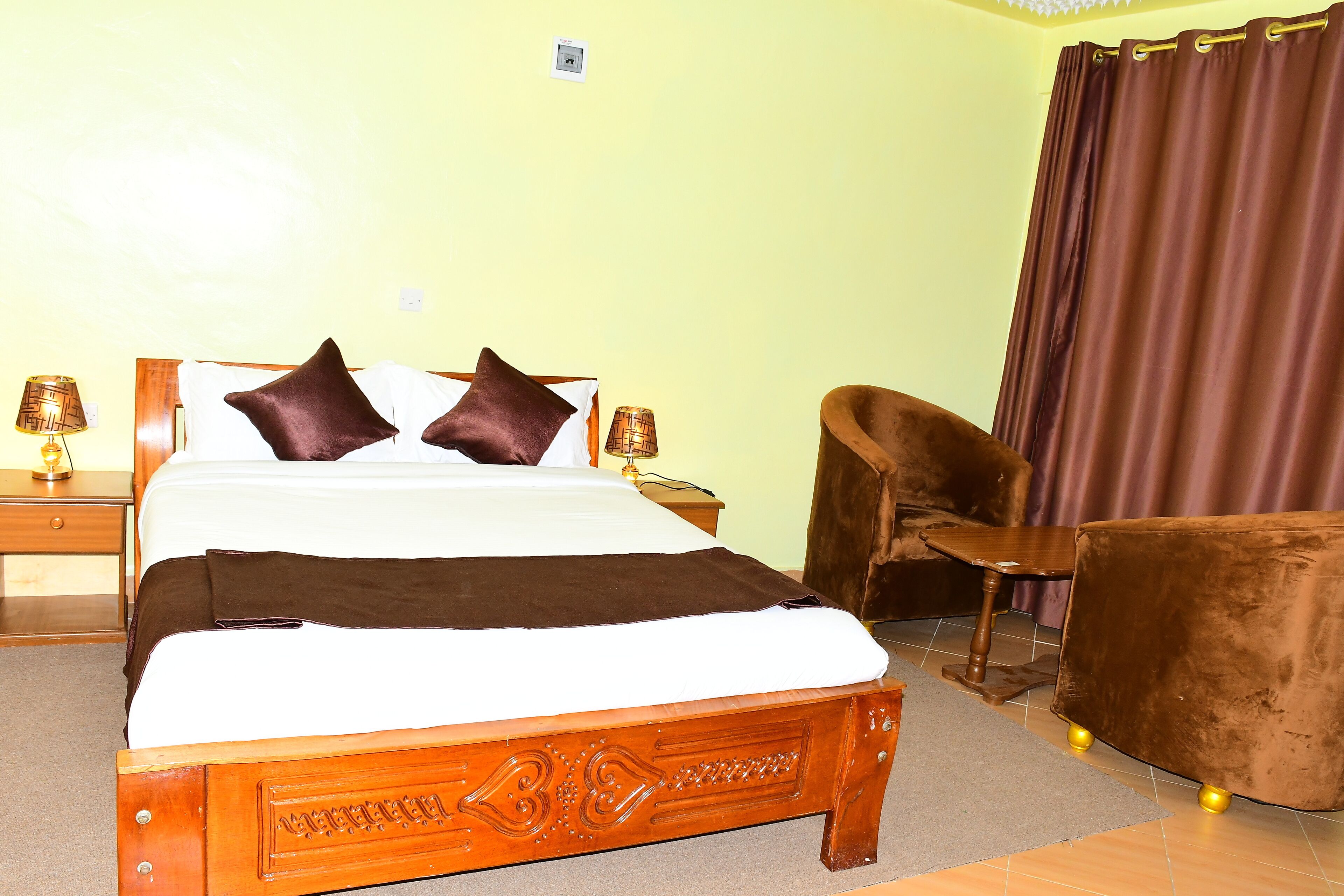 Deluxe Double Room | Desk, laptop workspace, free WiFi