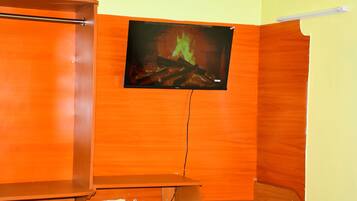 Chambre Double Confort | Bureau, espace de travail pour ordinateur portable, Wi-Fi gratuit