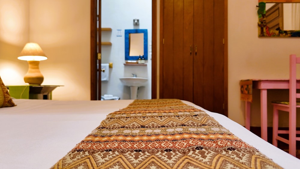 El Diablo y la Sandia, Libres by null