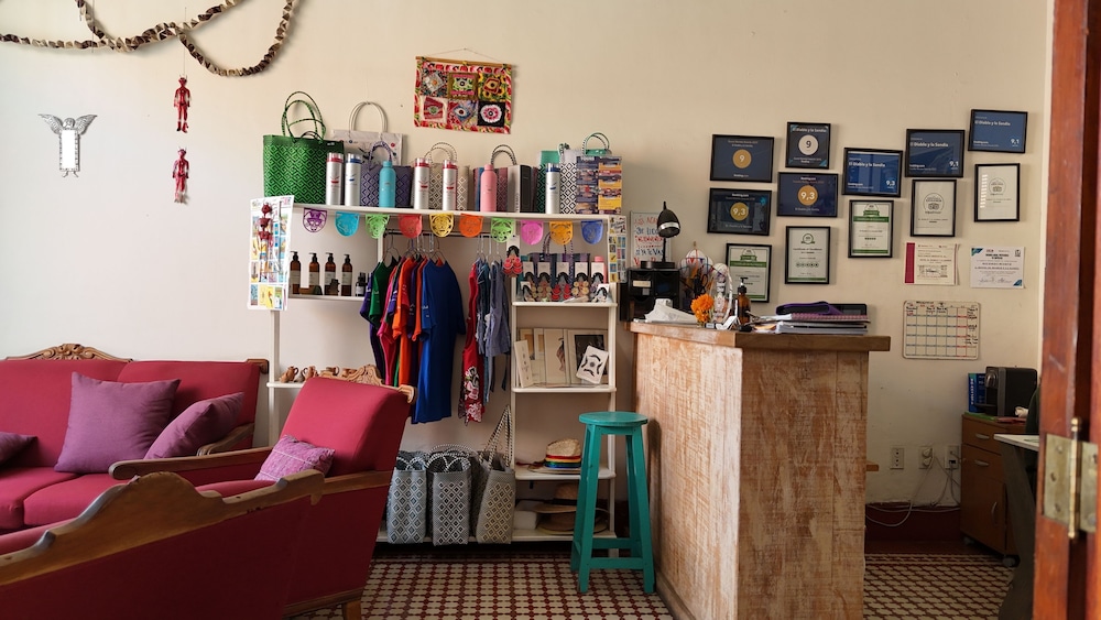 El Diablo y la Sandia, Libres by null