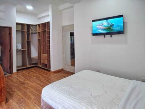 1 bedroom, free WiFi, bed sheets - Suite San Vicente 1 Bathrooms Ecuador - Private Jacuzzi & Parking (Tungurahua)