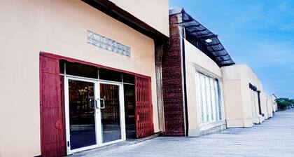 OYO 95017 Kapten Muslim Residence