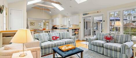 Televisión, oficina