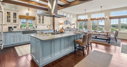 Pool, Hot Tub, Theater Room, Water Views and more!