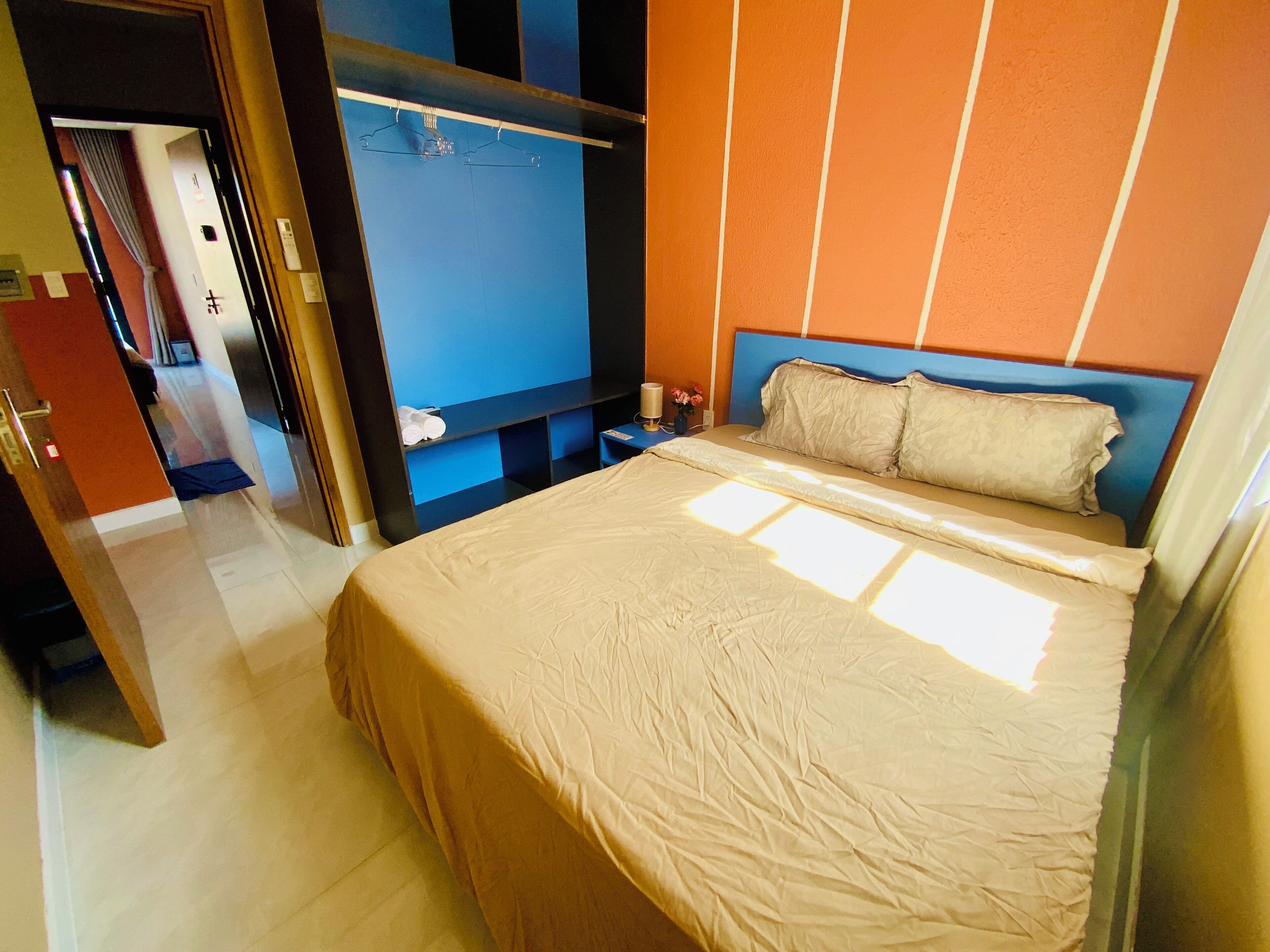 書桌、免費 Wi-Fi