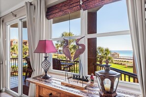 Interior - Mediterranea 2 BR Gulf Front, fitness, large pool, BEACH SERVICE, Grt Gulf View! (Miramar Beach)