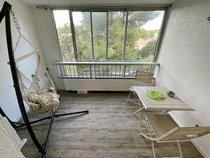 Interior - Bright studio a few steps from the beach (Saint-Mandrier-sur-Mer)
