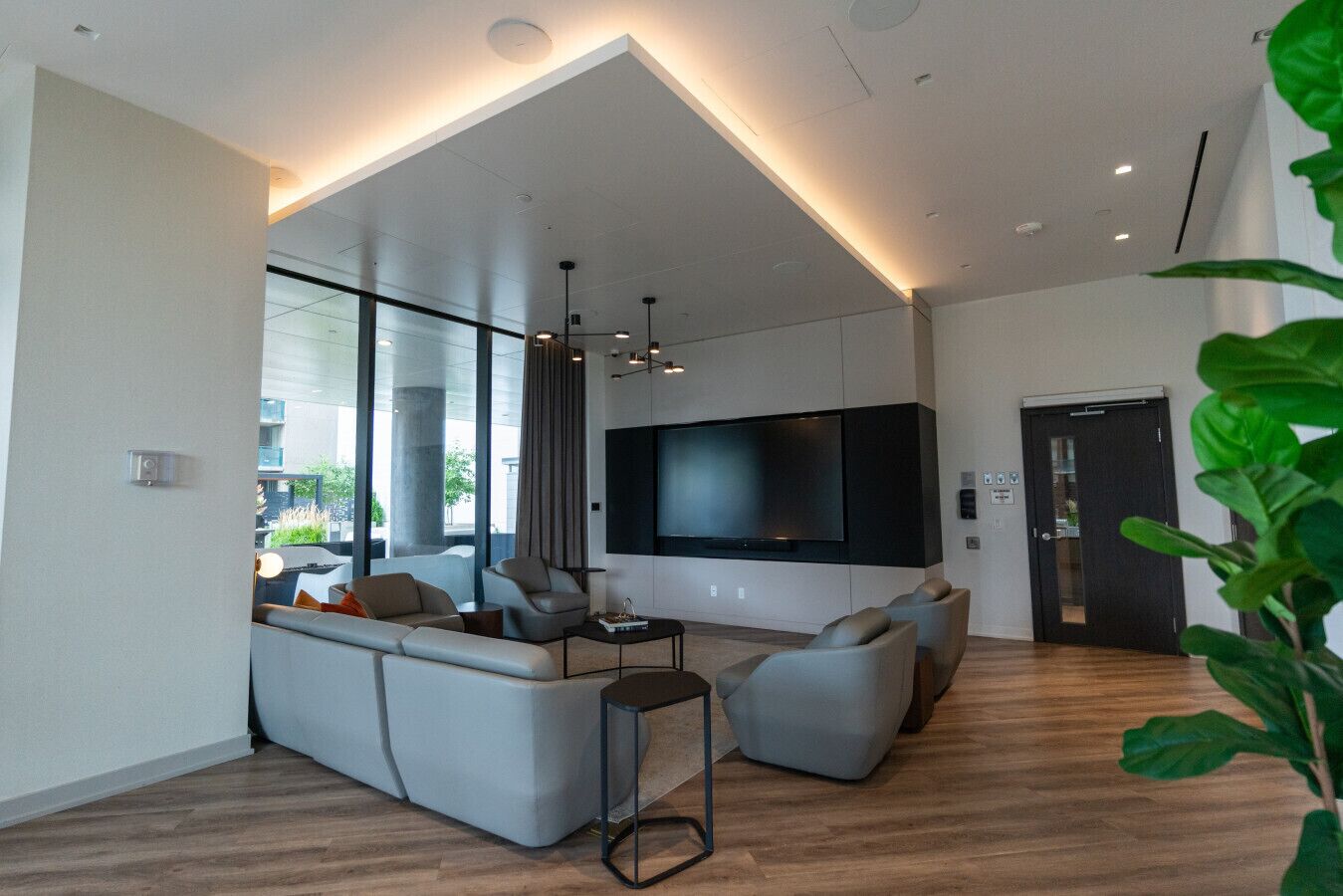 Stylished And Fully Furnished 2br In Toronto - Ontario