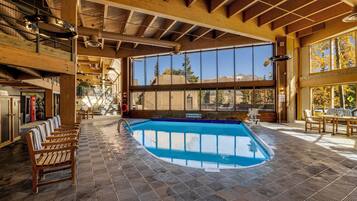 Piscine couverte