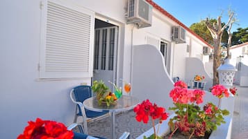 Habitación cuádruple | Ropa de cama