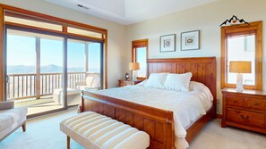 2 bedrooms, iron/ironing board, free WiFi, bed sheets - Reserve 32B   • Family-Friendly Mountain Stay (Sugar Mountain)