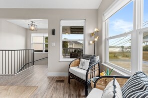 Interior - 2BR Lagoon View | Sleeps 6 | Golf Cart + Pet Friendly (Panama City Beach)