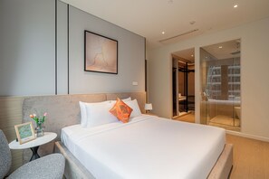 베이직룸, 시내 전망 | 객실 내 금고, 책상, 노트북 작업 공간, 암막 커튼