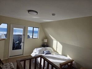 4 Schlafzimmer, Bügeleisen/Bügelbrett, WLAN, Bettwäsche