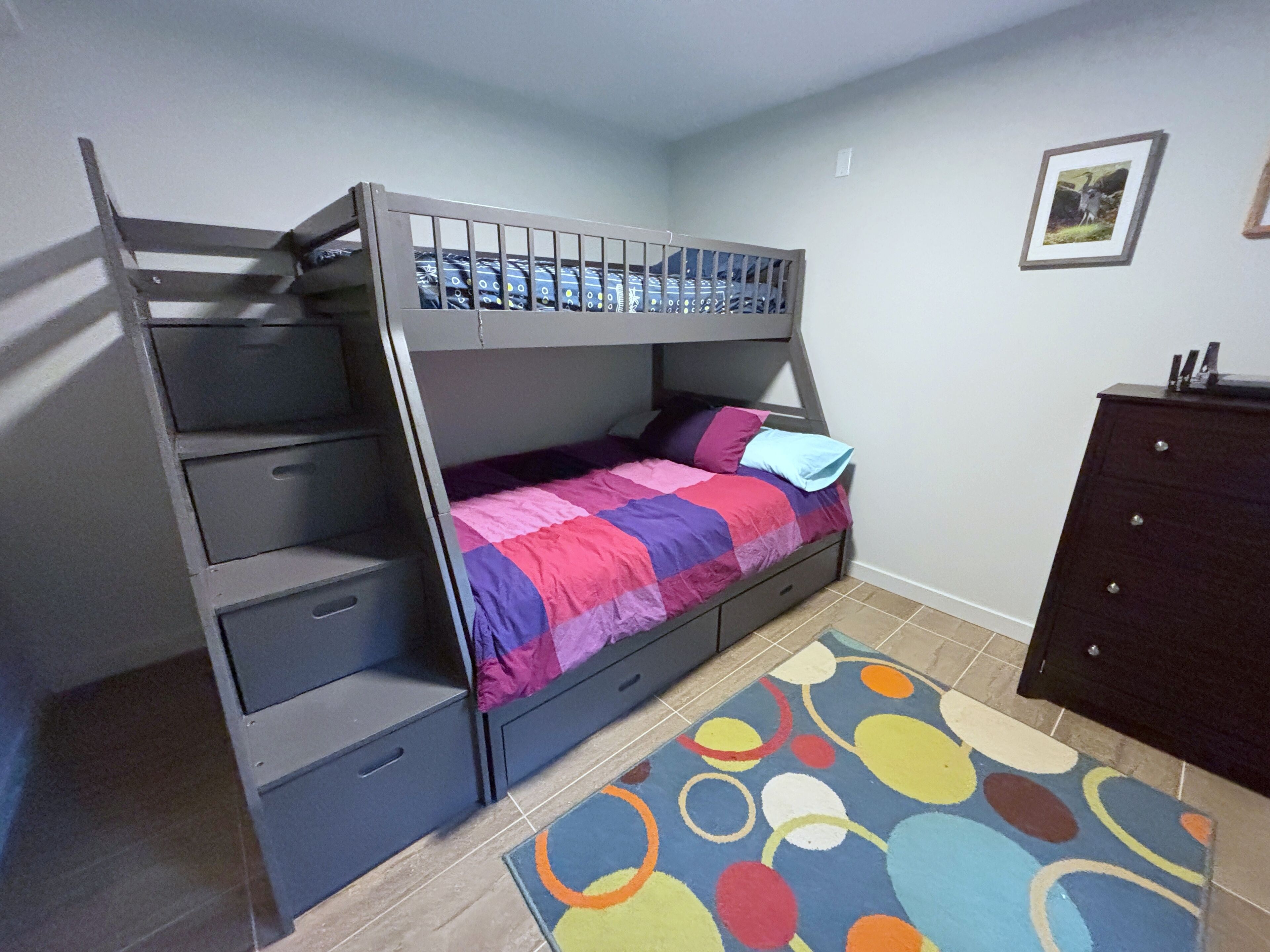 3 bedrooms, travel crib, free WiFi, bed sheets