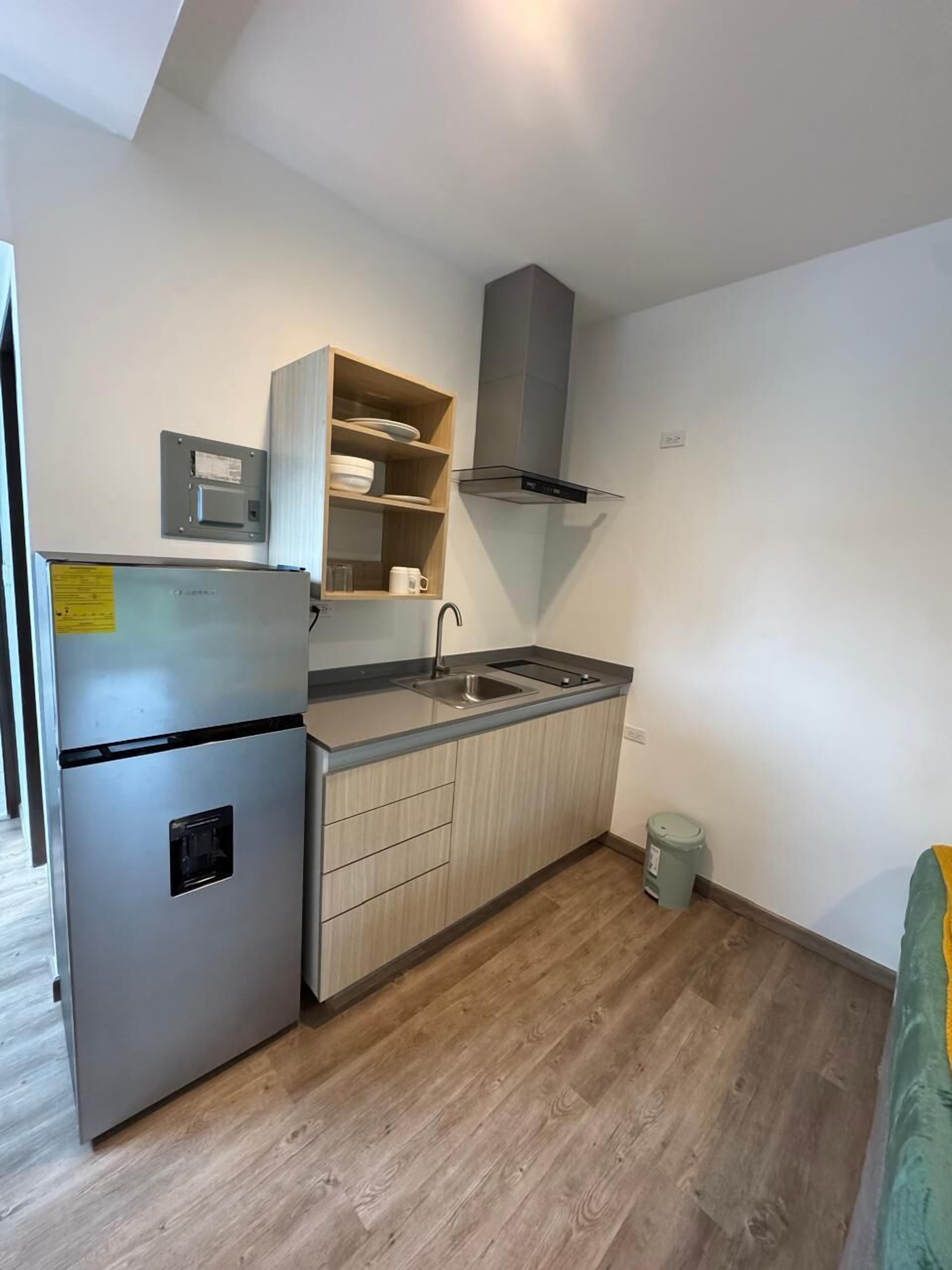 四人房 | 私人厨房 | 迷你冰箱、微波炉