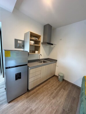 Quadruple Room | Private kitchen - Modal (Panama City)