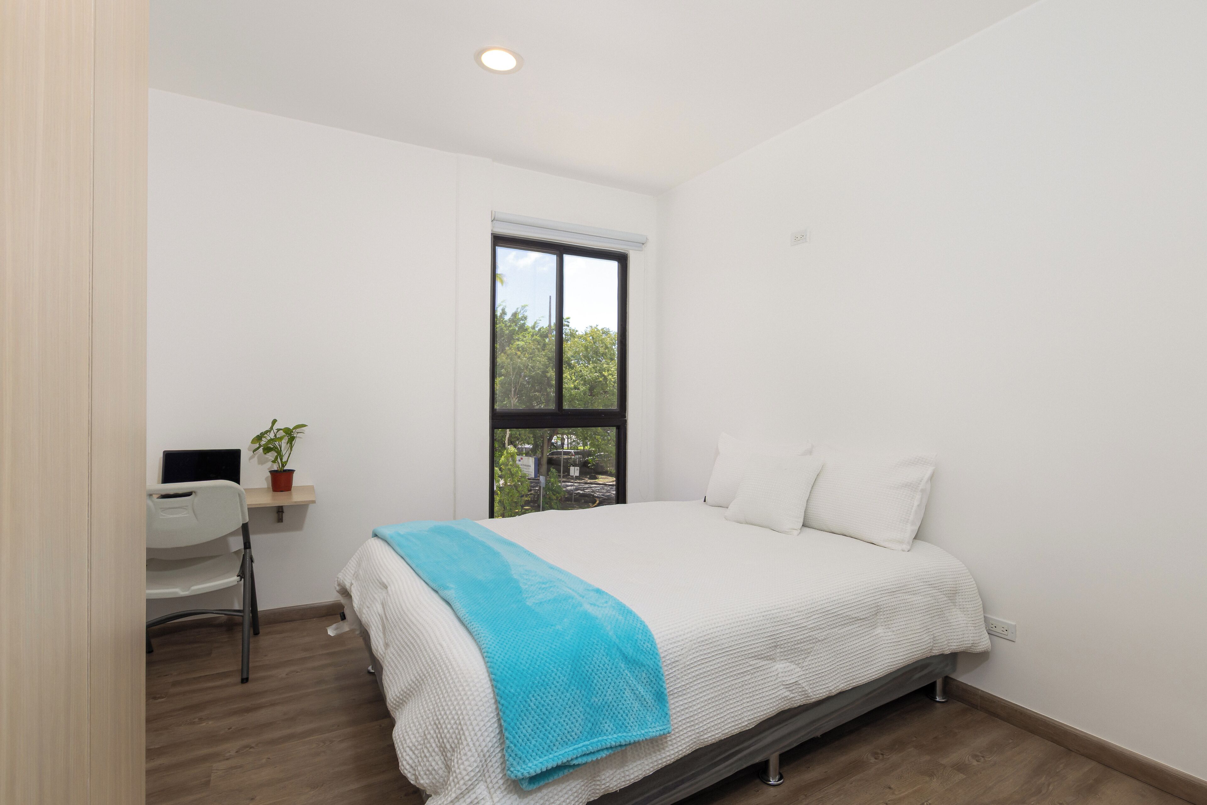 Studio, Garden View | Desk, laptop workspace, free WiFi