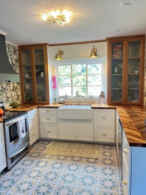 Private kitchen - Masseys in the Park (Vicksburg)