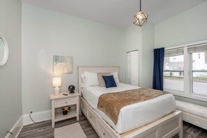 Rumah, Beberapa Tempat Tidur, patio, pemandangan kebun (The Washington Cottage) | 3 kamar tidur dan didekorasi berbeda-beda