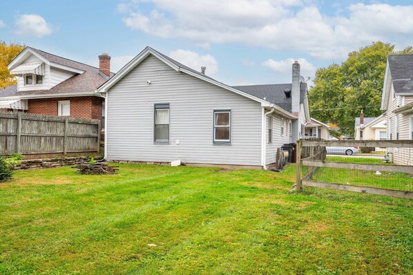 ハウス ベッド (複数台) パティオ ガーデンビュー (The Washington Cottage) | 部屋からの景観