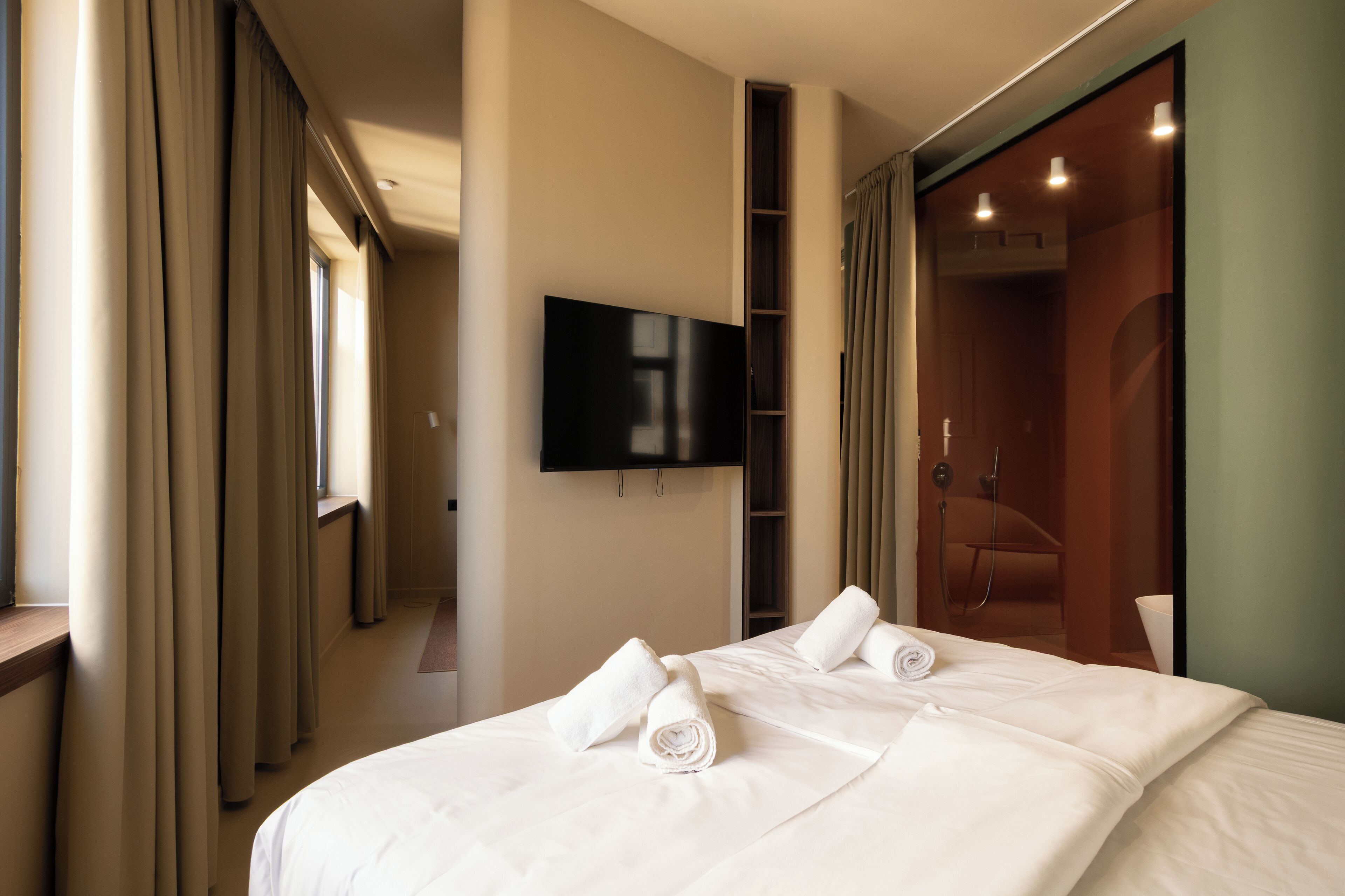 总统套房, 城市景观 | 客房内保险箱、免费 WiFi