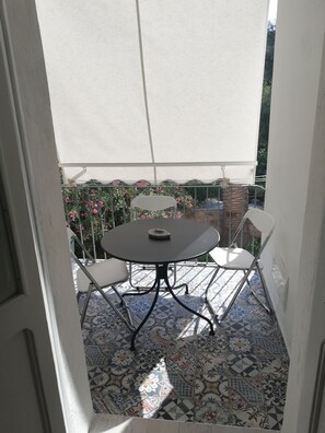 Dining - Coral Apartment (La Maddalena)