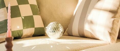 Strykejern/-brett, wi-fi og sengetøy