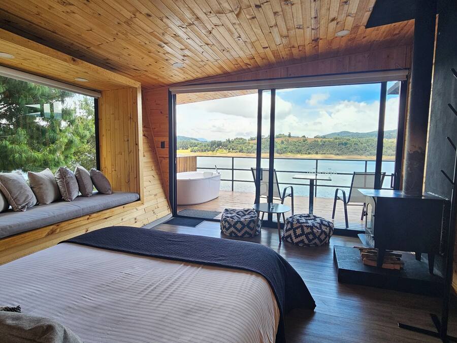Superior Cabin, Pets allowed, Lake View