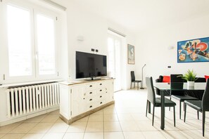 Dining - Rebecca House (Elegant three-room apartment Cit Turin) (Torino)