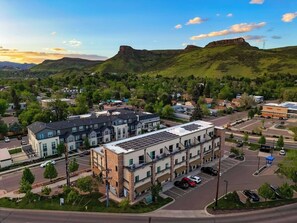 Exterior - Heart of Gold-en! Walk Everywhere+ Close to Red Rocks and School of Mines (Golden)