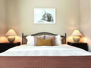 1 habitación, tabla de planchar con plancha, cuna de viaje y wifi 