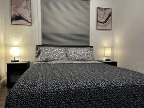 1 bedroom, free WiFi, bed sheets - The Nook - Studio By Armature Works and Riverwalk (Tampa)