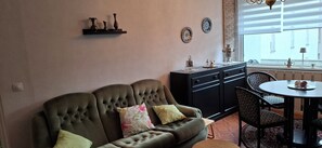 Interior - Vacation apartments in the historic district of Berlin-Mitte. (Berlin)