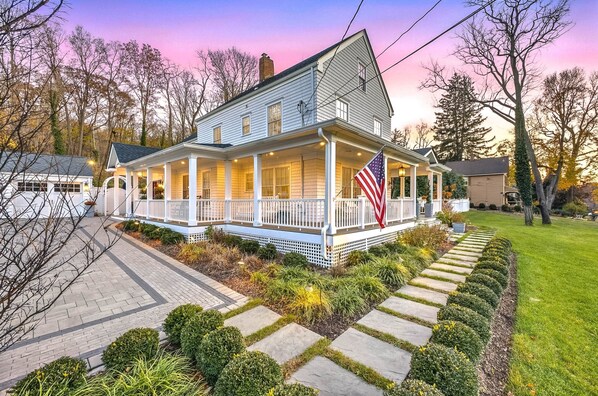 Exterior - Harbor House Stony Brook Village (Stony Brook)