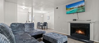 2-bedroom apartment in pleasant Arlington with AC for relaxing stays