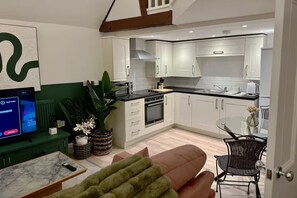 Interior - Stunning Flat next to Cathedral - Pass the Keys (Lincoln)