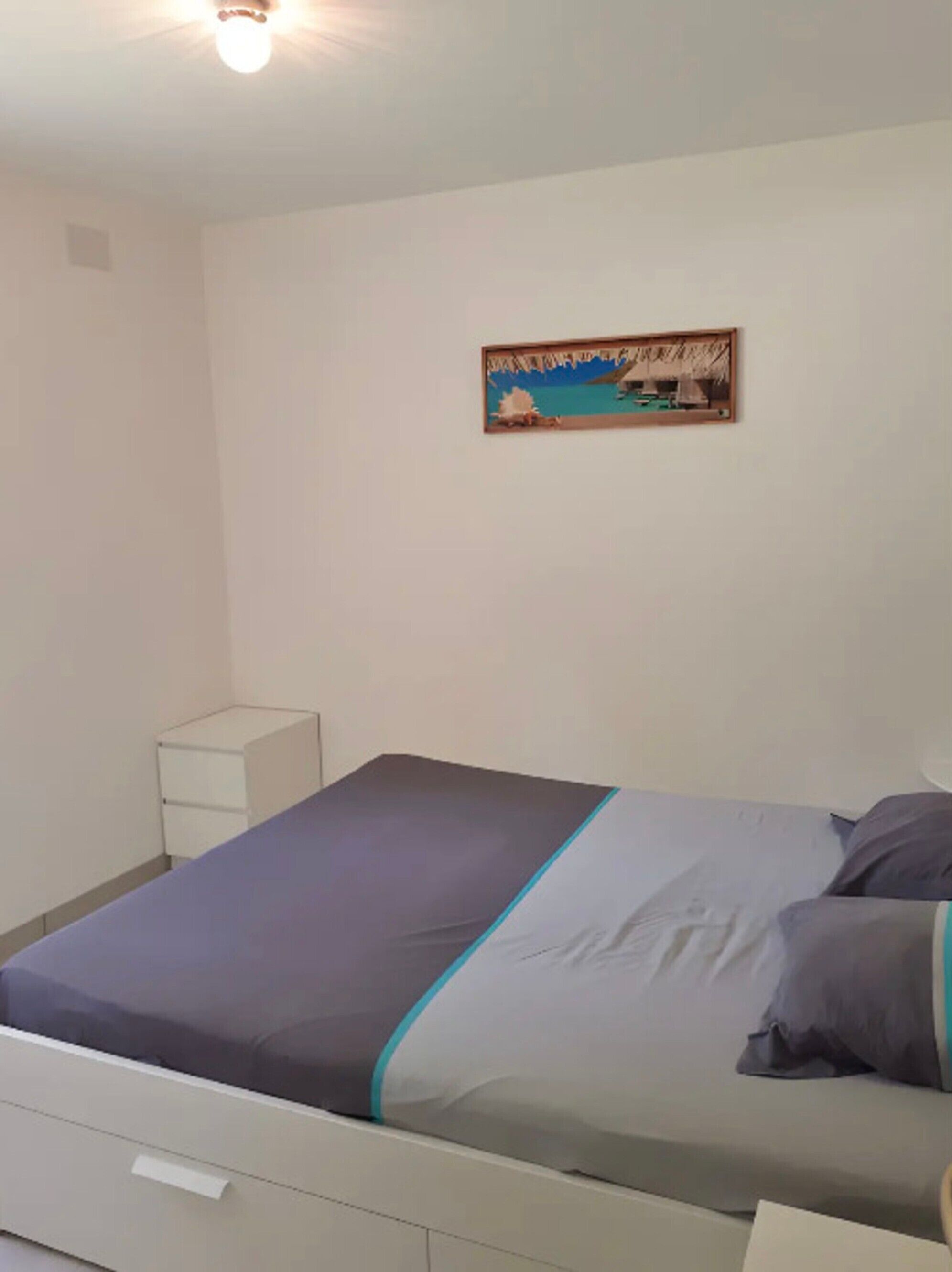 2 chambres, fer et planche à repasser, Wi-Fi, draps fournis