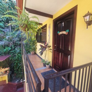 Exterior detail - Condo Titi (Quepos)