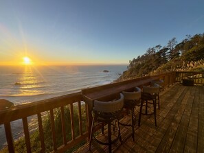 Property grounds - Moon Star Retreat Ocean Front 2 Hot Tubs | Gualala (Gualala)