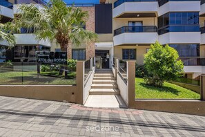 ベーシック アパートメント | ��外観