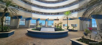 2-BEDROOM APARTMENT - FULLY FURNISHED - BEACHFRONT - PET FRIENDLY - DREAM BEACH